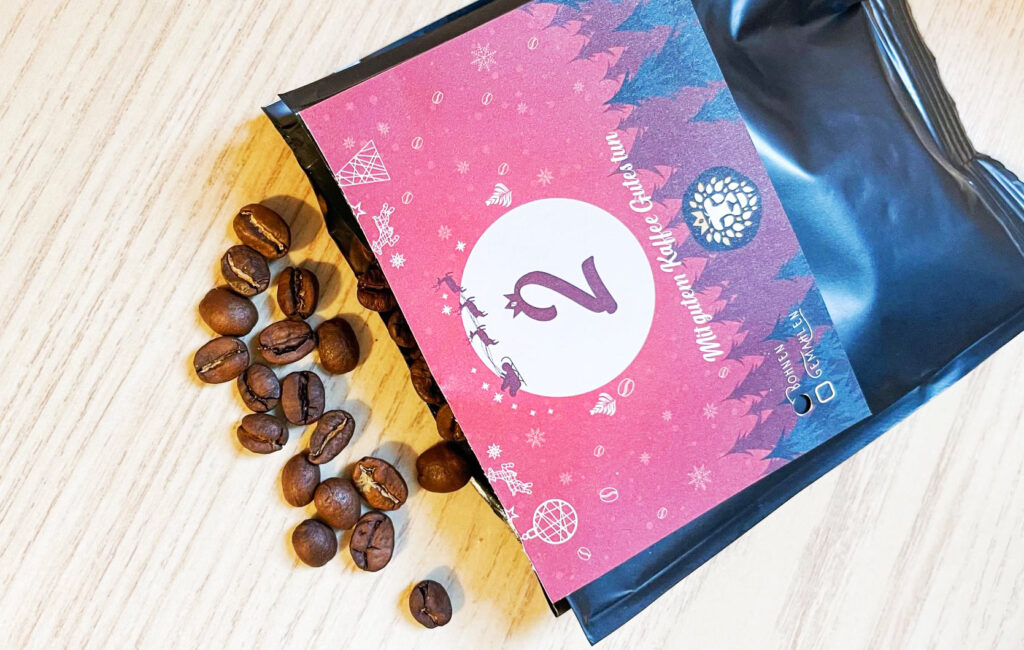 Die Bohnen riechen sehr frisch und schmecken tuen die auch.